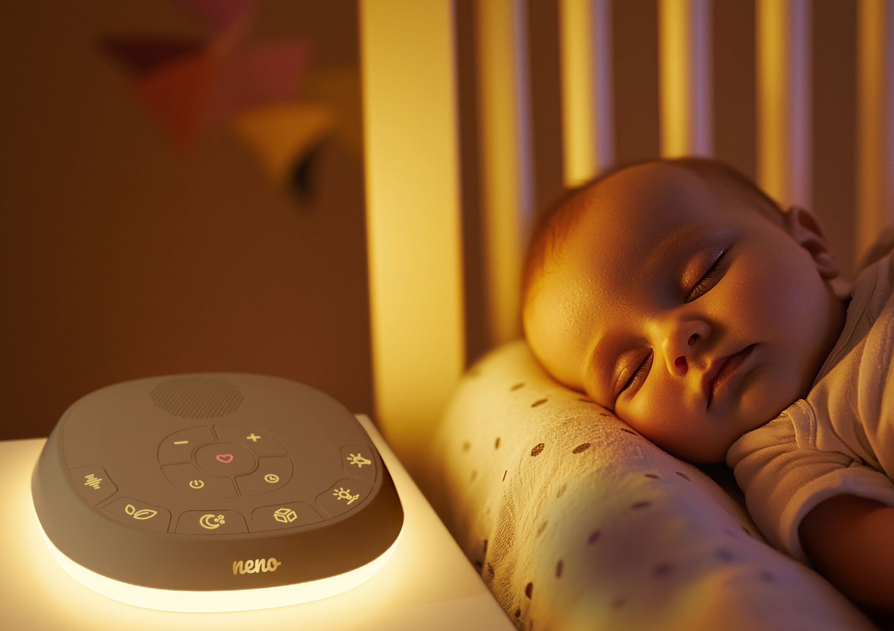 Neno Lumia - pozytywka z kołysankami i śpiące dziecko