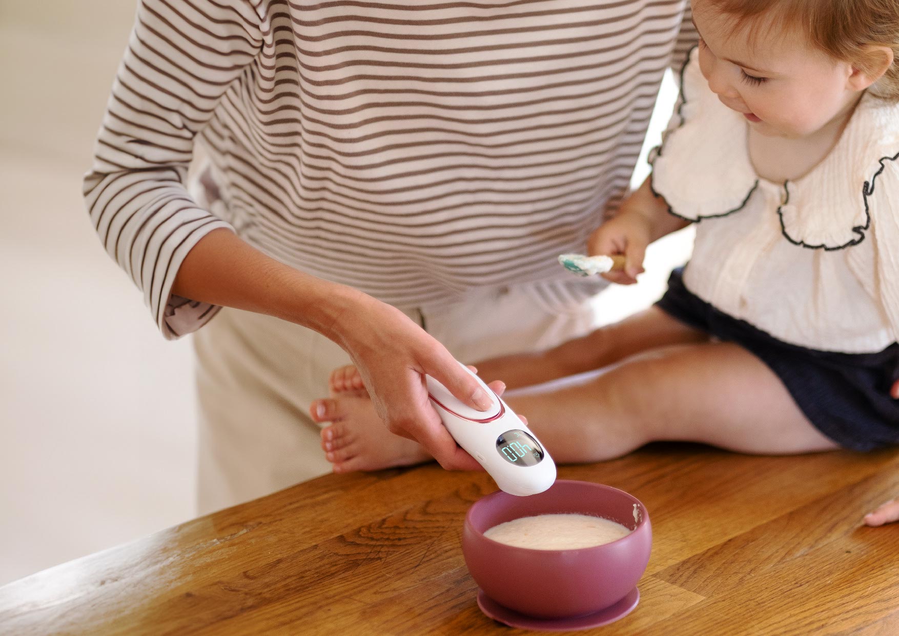 Profesjonalny termometr bezdotykowy Neno Medic T06