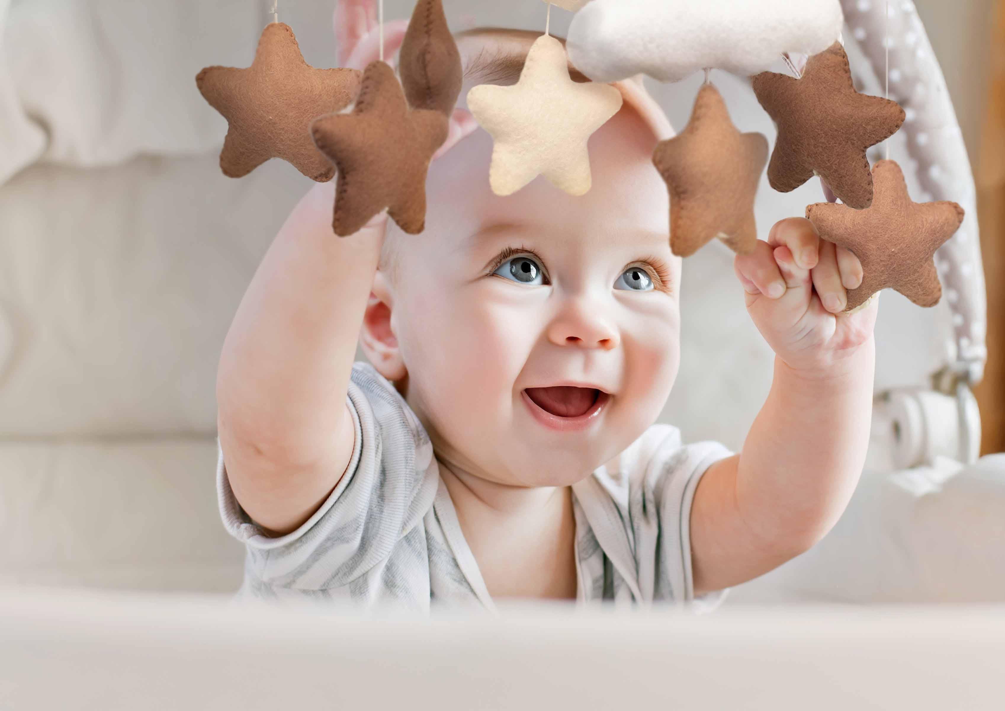 Neno Tedi – karuzela do łóżeczka z uchwytem mocującym